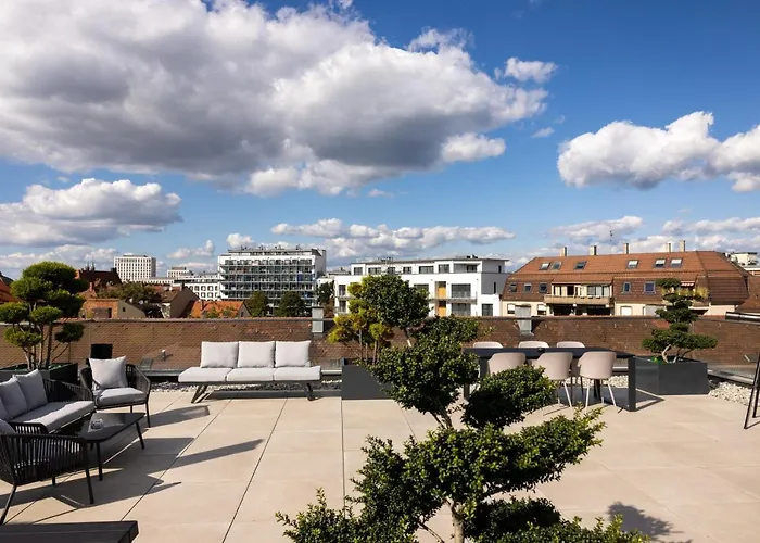 The Penthouse At Eco Smart 4*