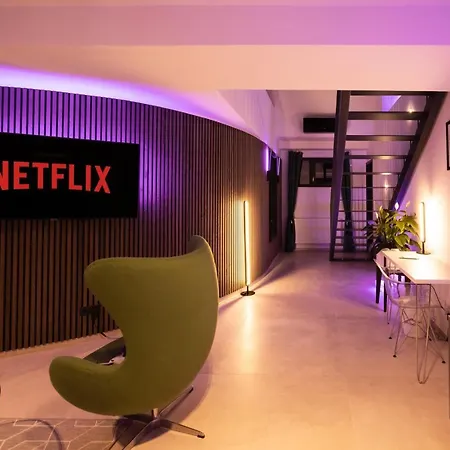 The Penthouse At Eco Smart Aparthotel 4*