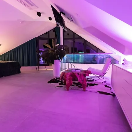 The Penthouse At Eco Smart Апарт-отель