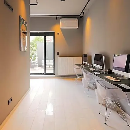 Апарт-отель The Penthouse At Eco Smart 4*